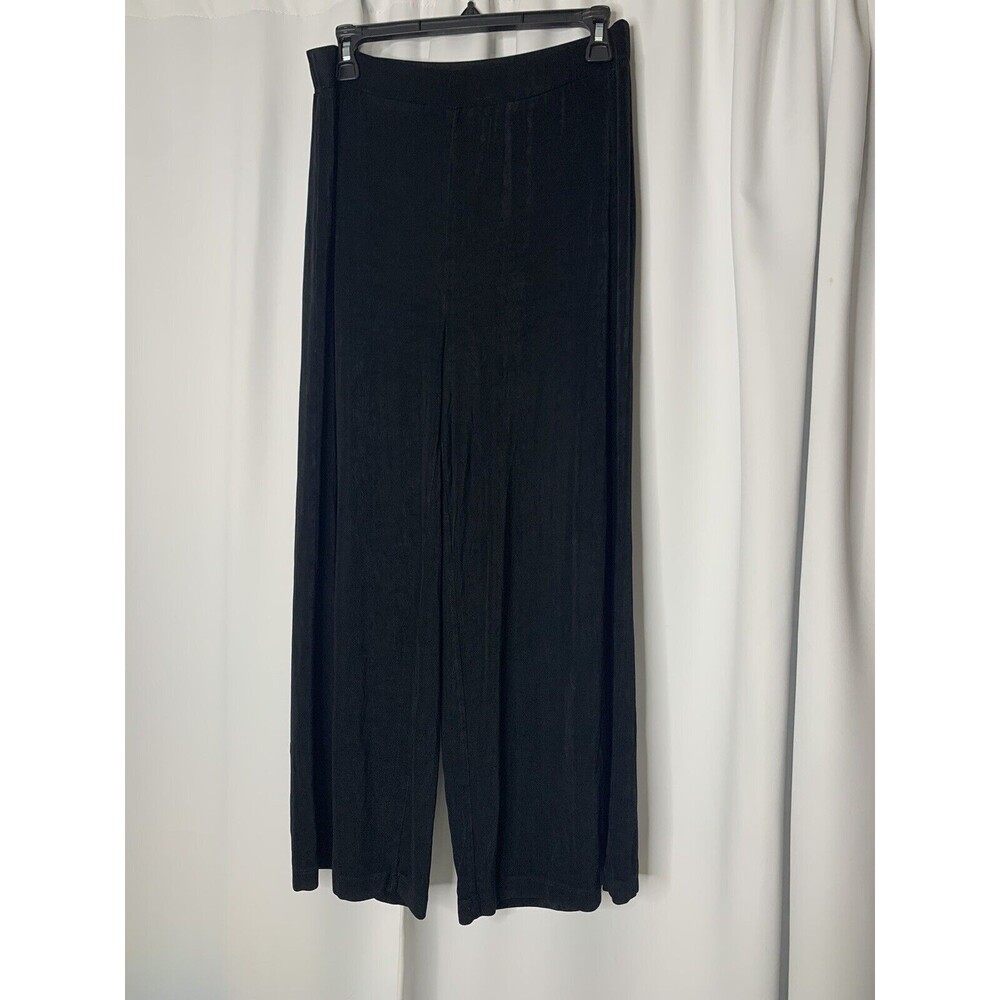 Chicos Travelers Capri Pants Size 2 US L Black Pull On Elastic Waist Stretch